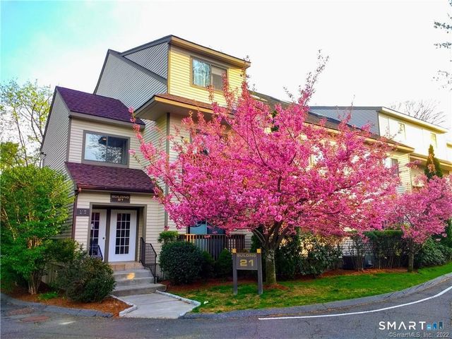 2435 Bedford Street 21A, Stamford, CT 06905