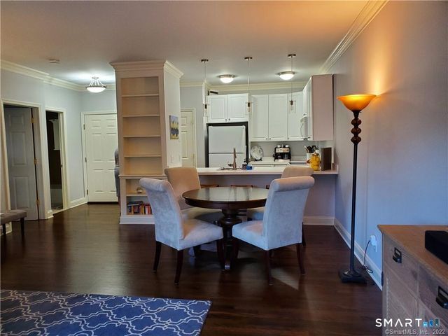 2435 Bedford Street 21A, Stamford, CT 06905