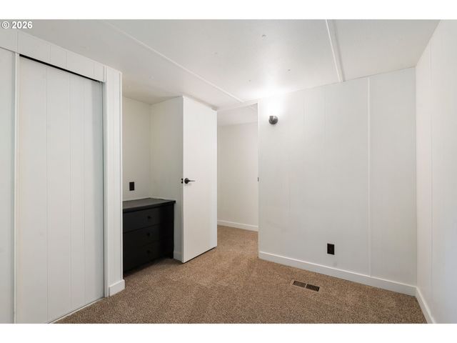 15130 S MAPLELANE Rd 50, Oregon City, OR 97045