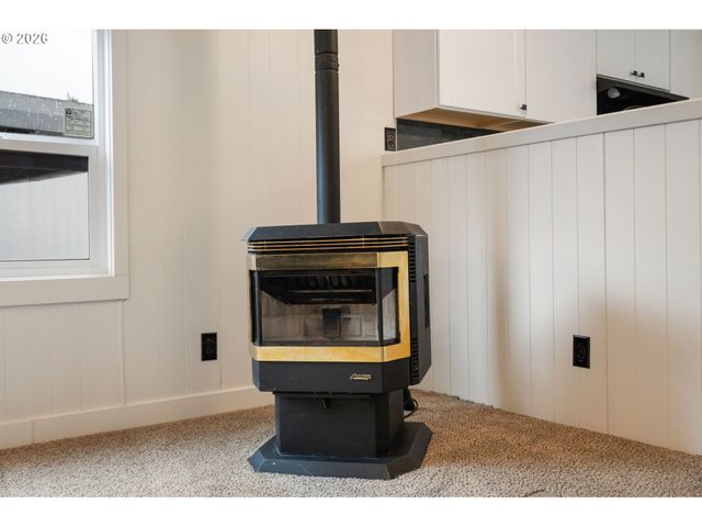 15130 S MAPLELANE Rd 50, Oregon City, OR 97045