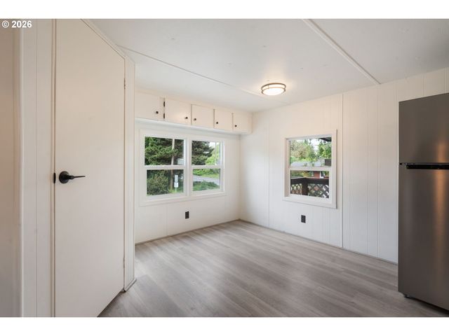 15130 S MAPLELANE Rd 50, Oregon City, OR 97045