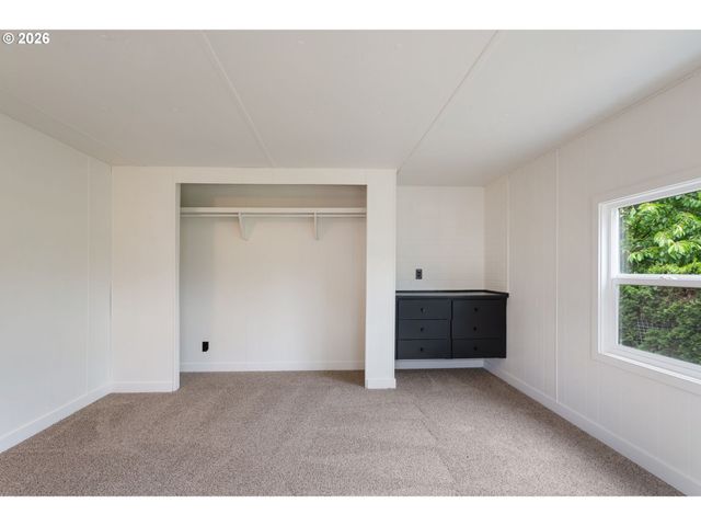 15130 S MAPLELANE Rd 50, Oregon City, OR 97045