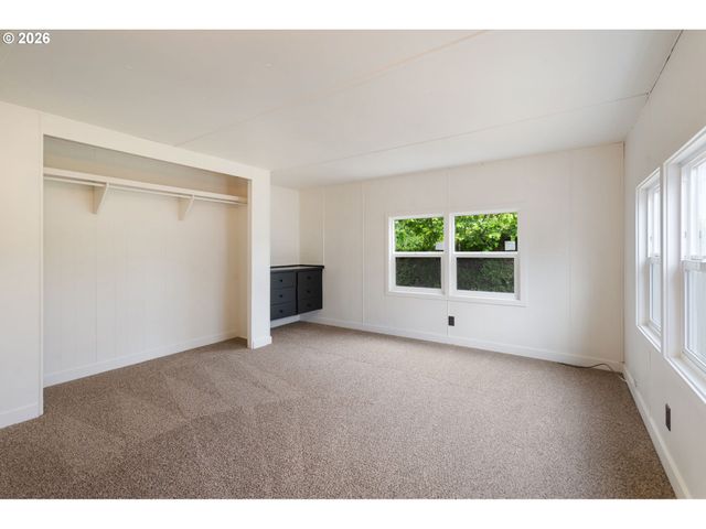 15130 S MAPLELANE Rd 50, Oregon City, OR 97045