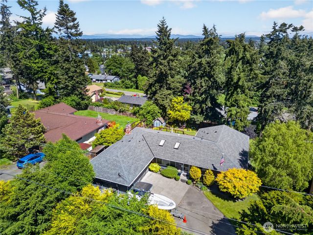 2452 Hemenway Place, Oak Harbor, WA 98277
