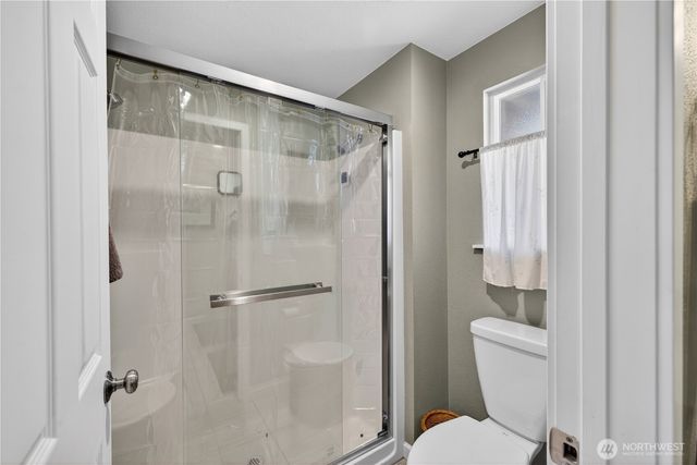 2452 Hemenway Place, Oak Harbor, WA 98277