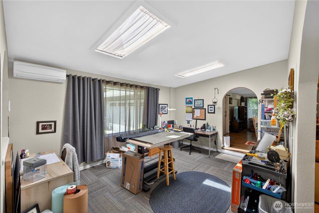 2452 Hemenway Place, Oak Harbor, WA 98277