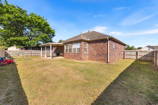 2421 Toccata Lane, Cabot, AR 72023