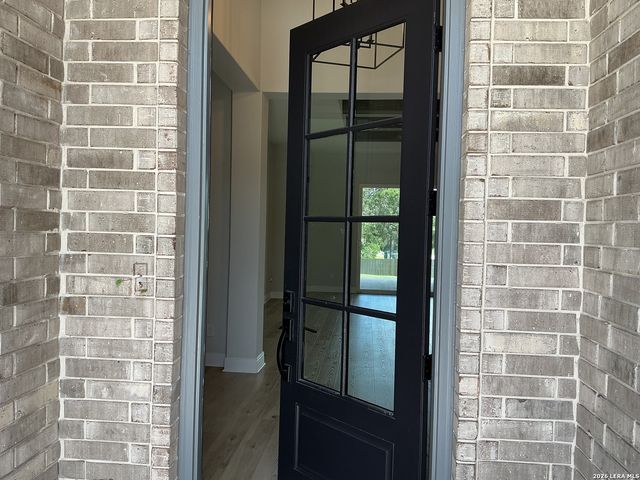 243 Wisteria View, Castroville, TX 78009