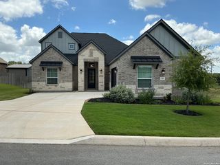 243 Wisteria View, Castroville, TX 78009