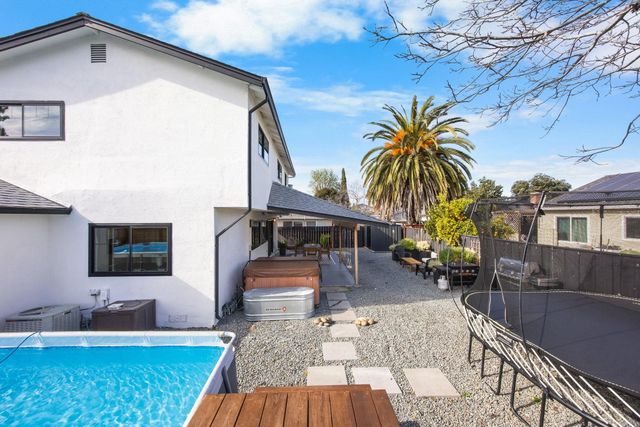 721 Shawnee Ln, San Jose, CA 95123