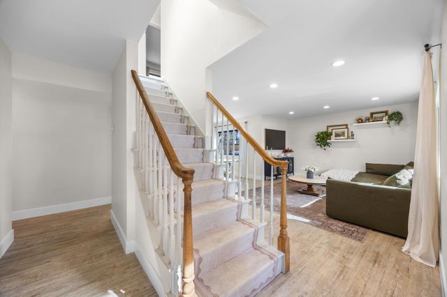 721 Shawnee Ln, San Jose, CA 95123