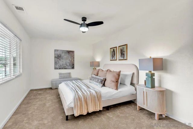 2167 Sunset Dr, Escondido, CA 92025