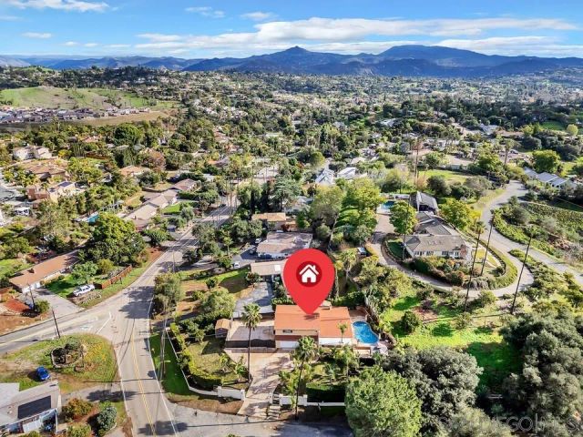 2167 Sunset Dr, Escondido, CA 92025