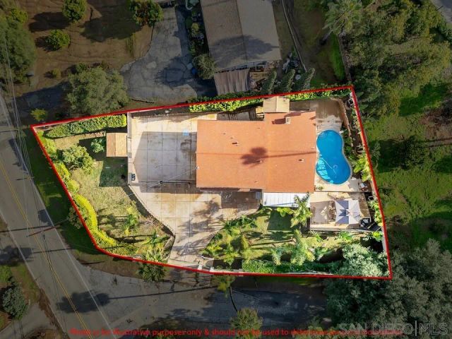 2167 Sunset Dr, Escondido, CA 92025