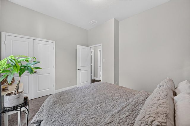 669 Harris Ridge Drive, Arlington, TX 76002