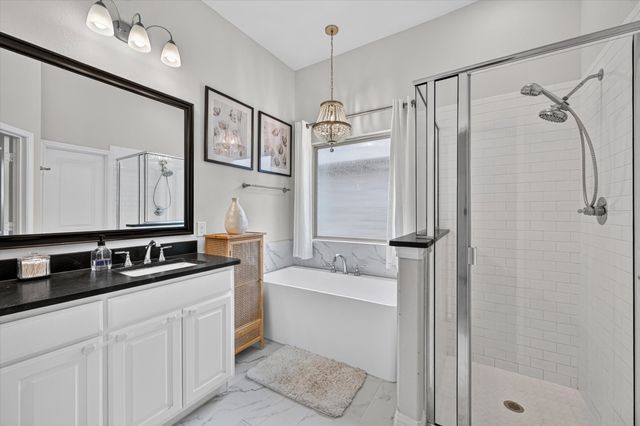 669 Harris Ridge Drive, Arlington, TX 76002