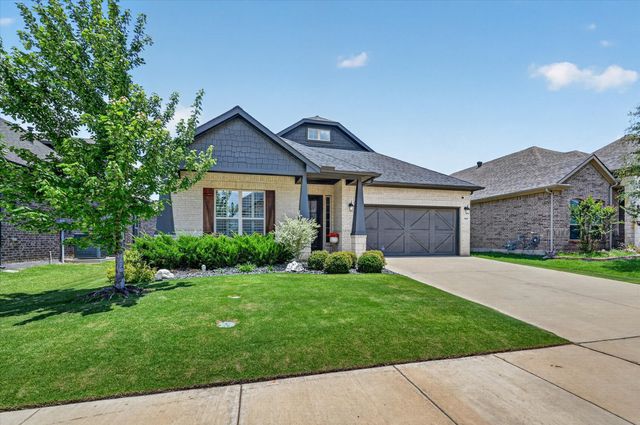 669 Harris Ridge Drive, Arlington, TX 76002