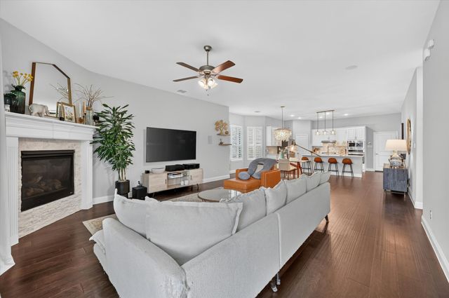 669 Harris Ridge Drive, Arlington, TX 76002