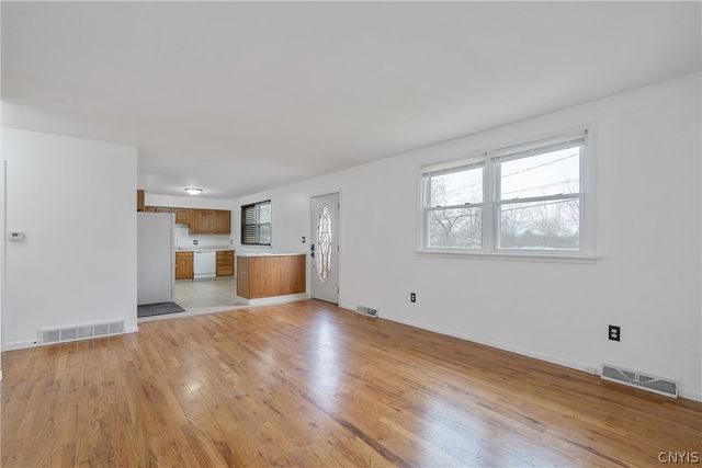 111 Bonnie Drive, Geddes, NY 13209