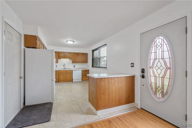 111 Bonnie Drive, Geddes, NY 13209