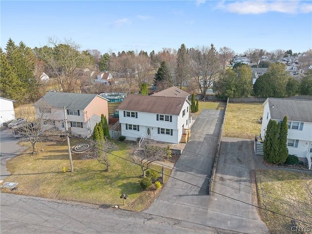 111 Bonnie Drive, Geddes, NY 13209
