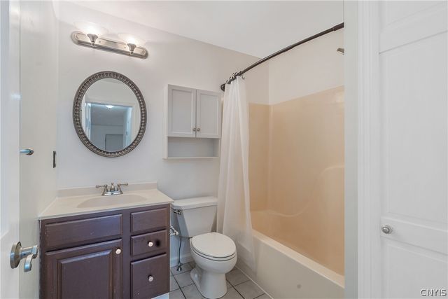 111 Bonnie Drive, Geddes, NY 13209