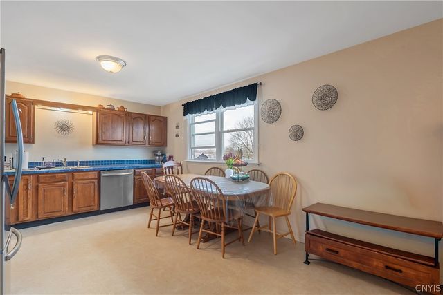 111 Bonnie Drive, Geddes, NY 13209