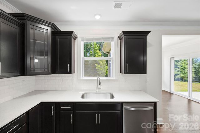 5015 Whispy Vines Lane, Huntersville, NC 28078