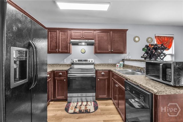 14 Ristona Drive, Savannah, GA 31419