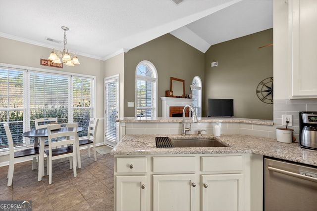 8 Wrightsburg Court, Senoia, GA 30276