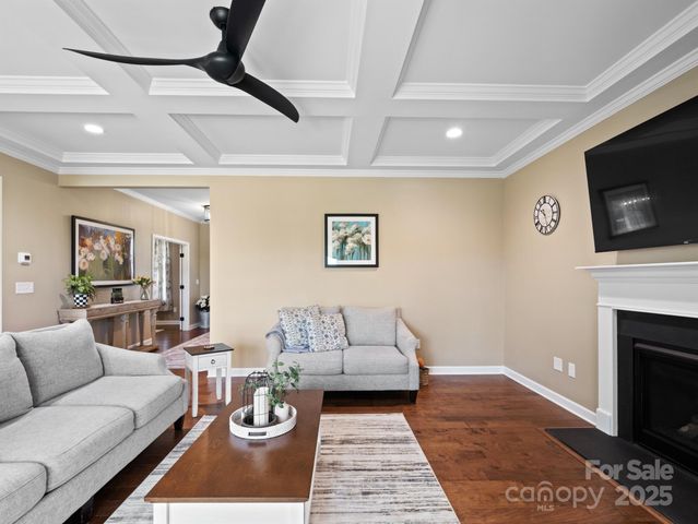 423 Lucky Drive NW, Concord, NC 28027