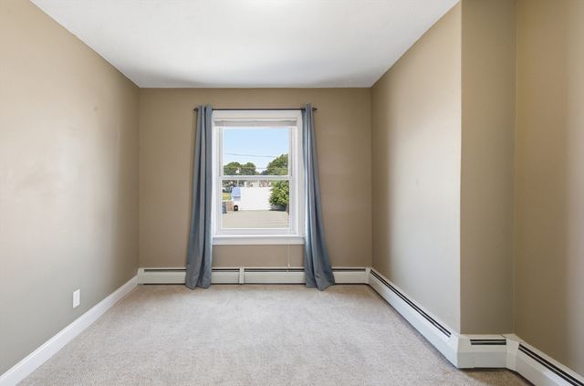 27 Johnson St, Fall River, MA 02723