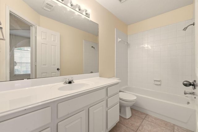 6706 Paigetree Lane, Pearland, TX 77584