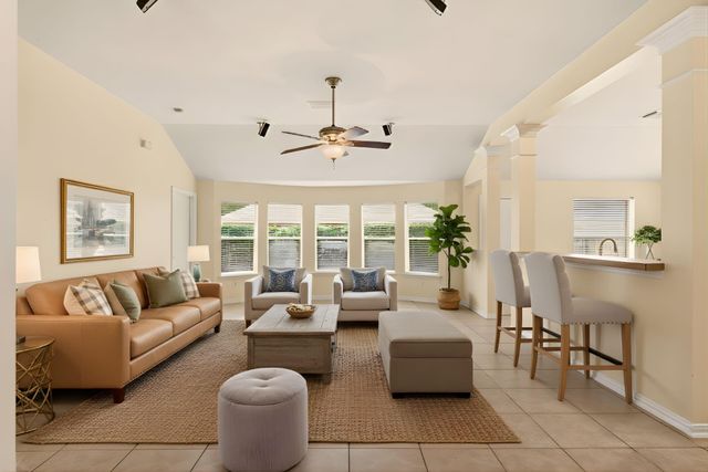 6706 Paigetree Lane, Pearland, TX 77584