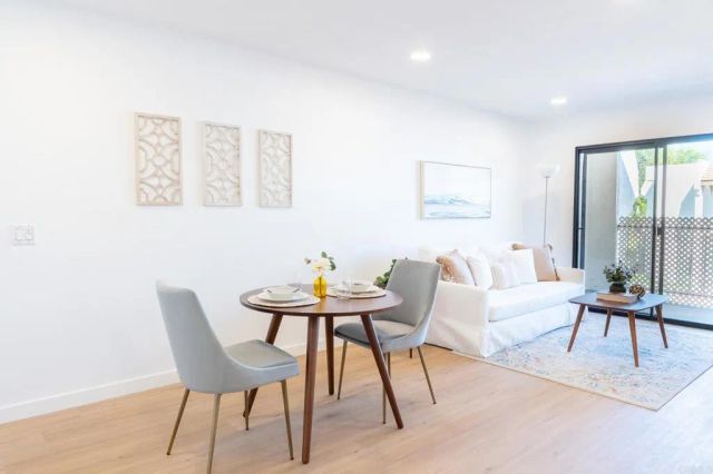 6330 Genesee Ave 318, San Diego, CA 92122