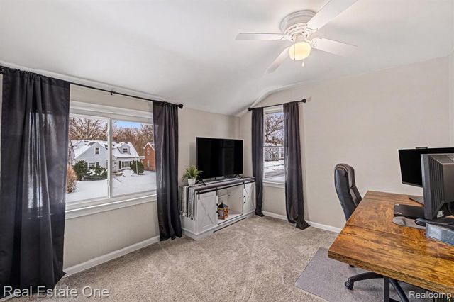 2119 Mountain Avenue, Flint, MI 48503