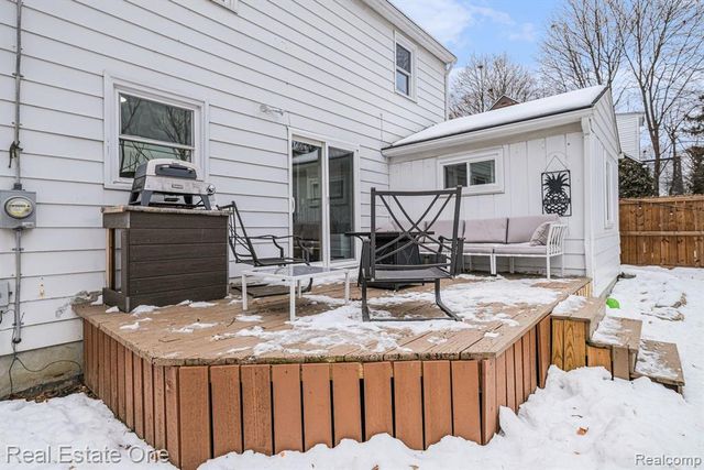 2119 Mountain Avenue, Flint, MI 48503