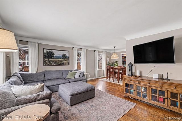 2119 Mountain Avenue, Flint, MI 48503