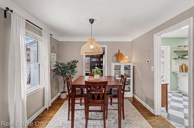 2119 Mountain Avenue, Flint, MI 48503