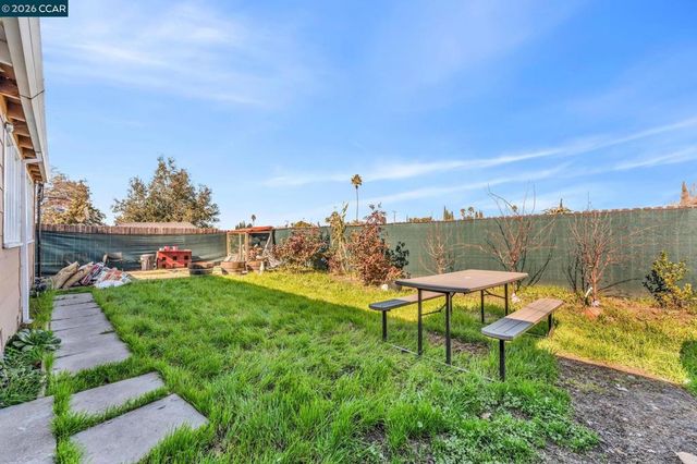 104 104 Alvarado Ave, Pittsburg, CA 94565