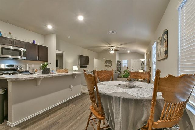 9504 NW 118th Street, Yukon, OK 73099