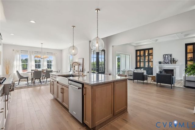 9008 Santee Ln, Mechanicsville, VA 23111