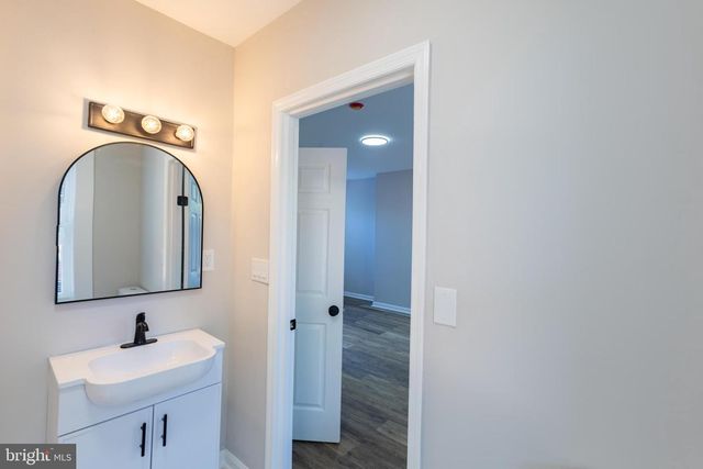 231 JACKSON ST, Trenton, NJ 08611