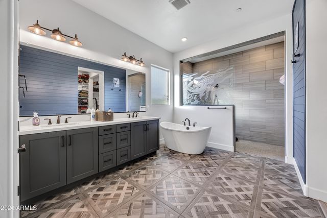 4740 S Venus --, Mesa, AZ 85212