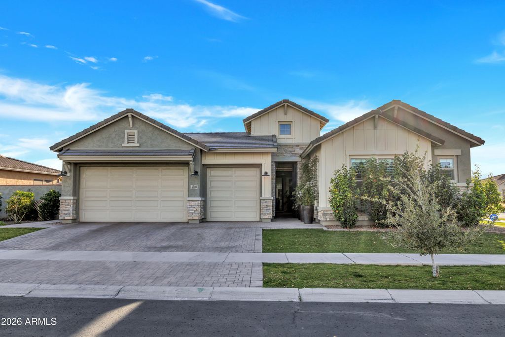 4740 S Venus --, Mesa, AZ 85212 — photo 2