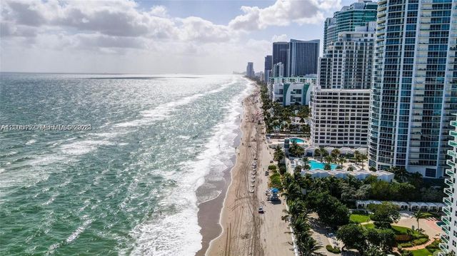 215 SW 10th St 0, Hallandale Beach, FL 33009