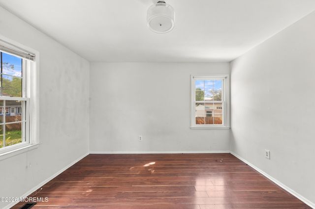 1024 Beachwood Boulevard, Beachwood, NJ 08722