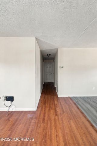 1024 Beachwood Boulevard, Beachwood, NJ 08722