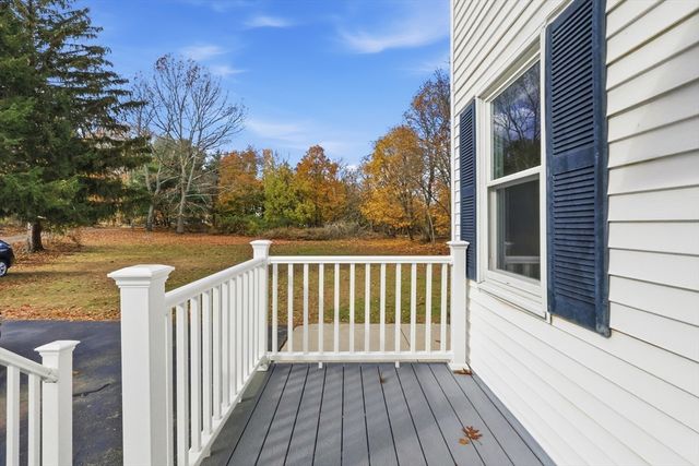 453 Pond St 3, Braintree, MA 02184