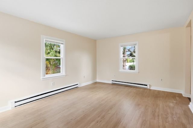 453 Pond St 3, Braintree, MA 02184